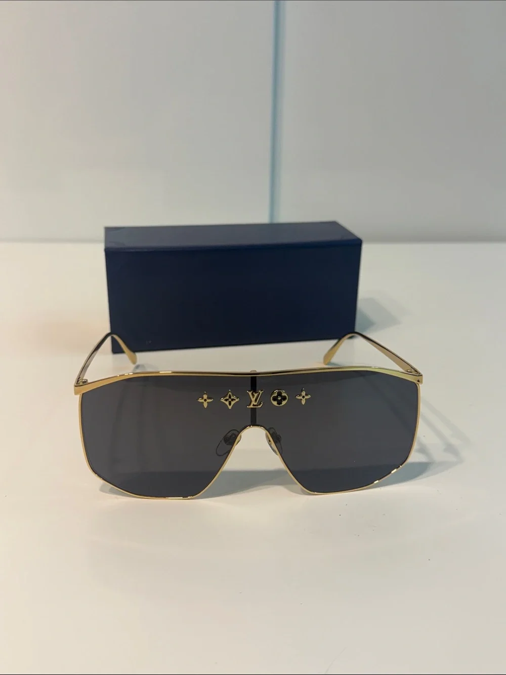 Gently used LV Golden Mask Sunglasses women’s Louis Vuitton shades